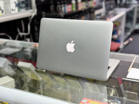 Macbook Pro Retina 13.3" Late 2013